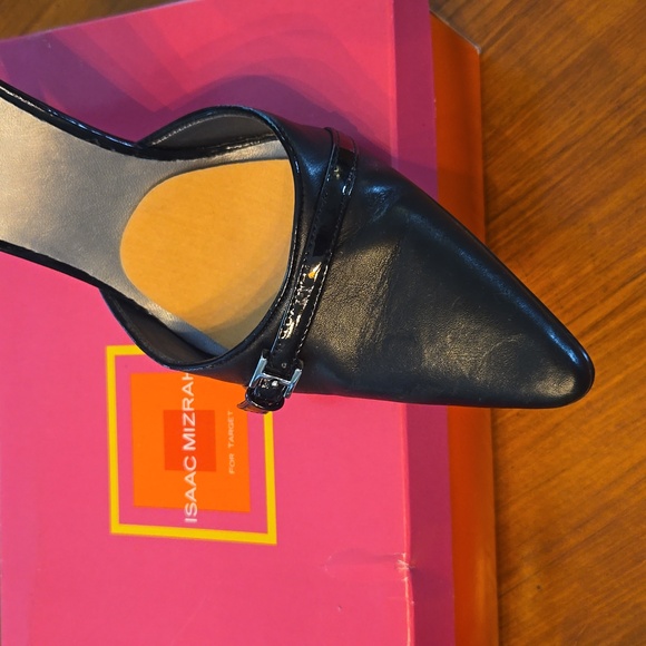 Isaac Mizrahi for Target black leather shoes. 3 inch high heels. Ankle strap. - Picture 4 of 5